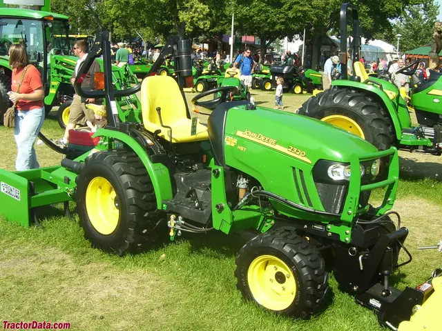 2320