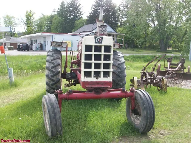 1600