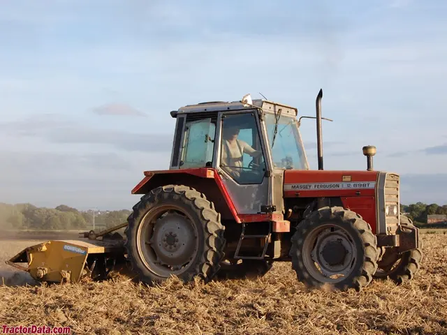 698T