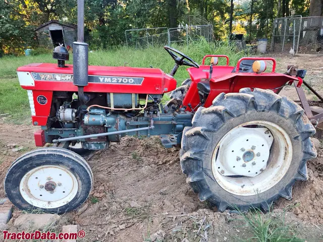 YM2700