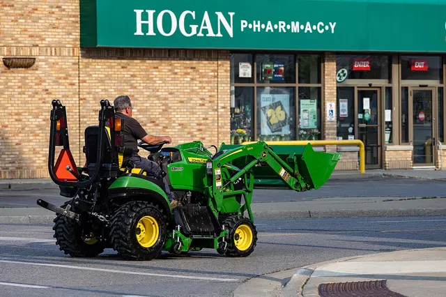 1025R